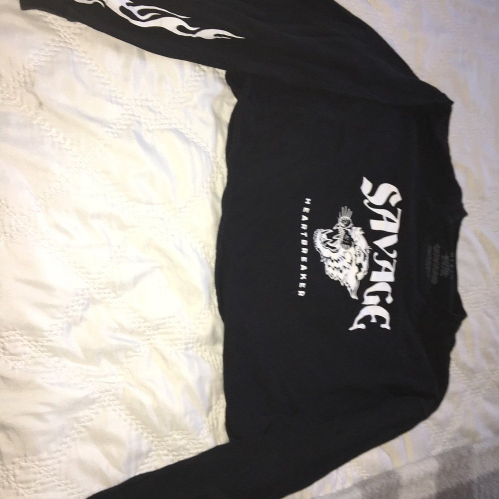 Crop top - Picture 2 of 3